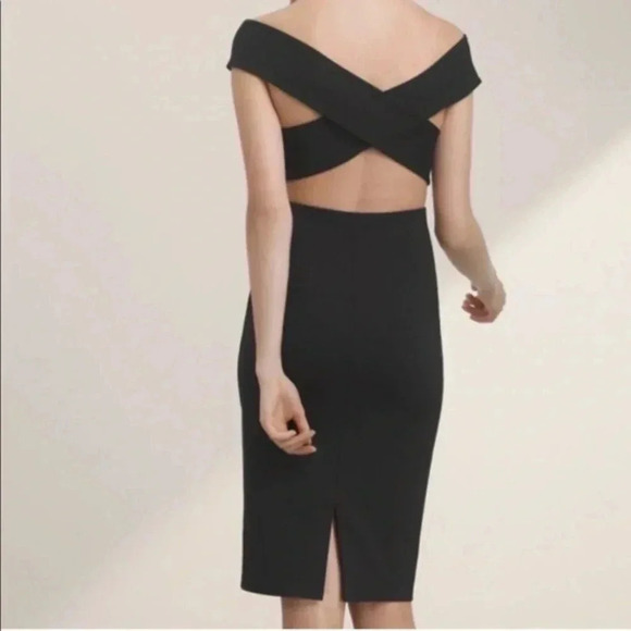 Talula Varndell Off the Shoulder Grey Dress - Picture 4 of 14